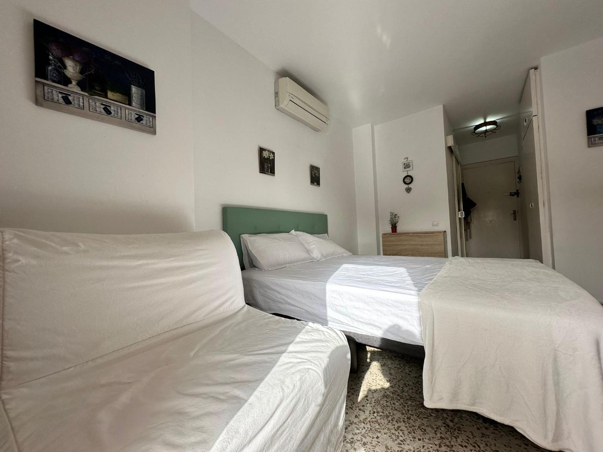 Acogedor Estudio Con Piscina Y Vistas Al Mar Benalmádena Buitenkant foto